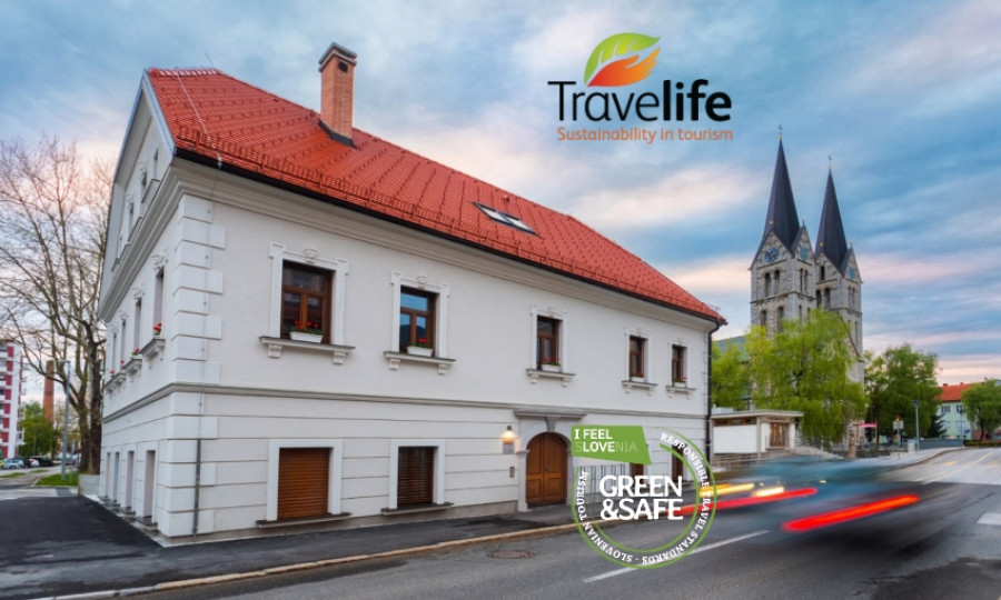 HostelBearlog JostGantar Travelife GS